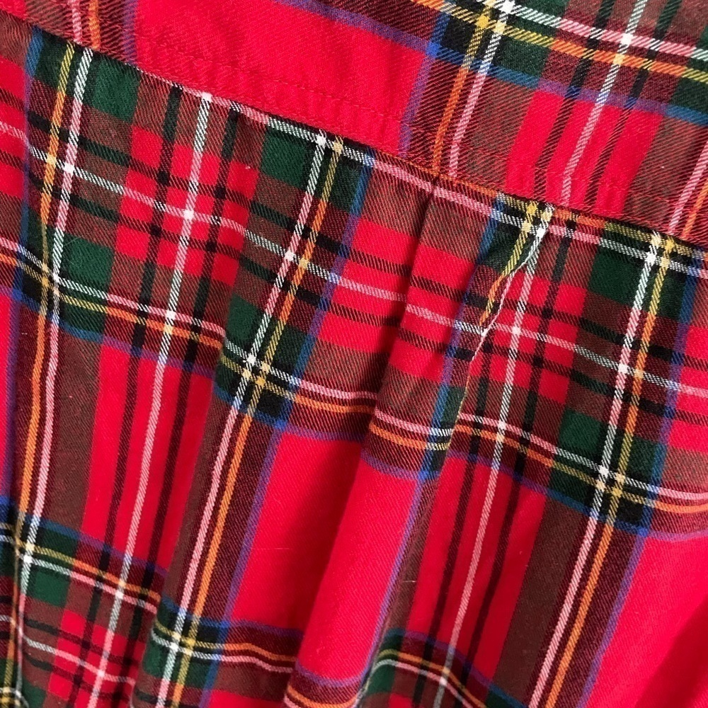 𝅺Like New Plaid Button Down Old Navy​​​​​​​​​​​​​​​ - Picture 4 of 4